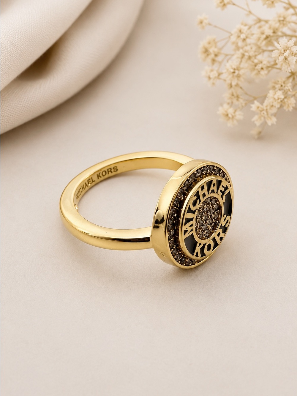 Michael Kors MK Logo Embellished Plaque Black Gold Ring. Size 7 - Picture 3 of 4